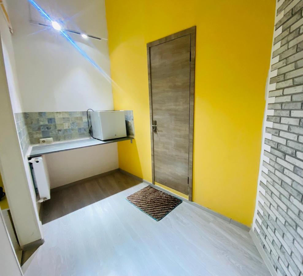 Lovely Guest House Tbilisi Exteriör bild